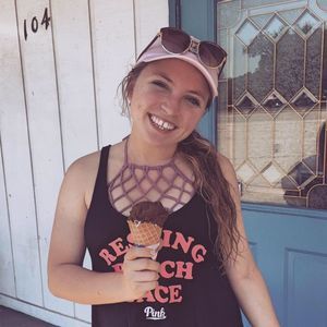 Meet your Posher, Kaitlyn